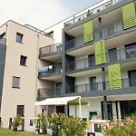 Adagio Bale Mulhouse Aeroport Apartman