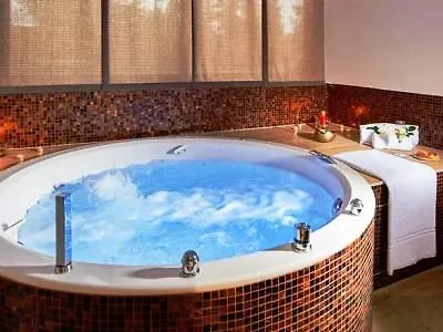 Adagio Bâle Mulhouse Aeroport 4* Blotzheim