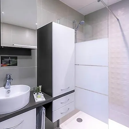 Adagio Bale Mulhouse Aeroport Apartamento 4*