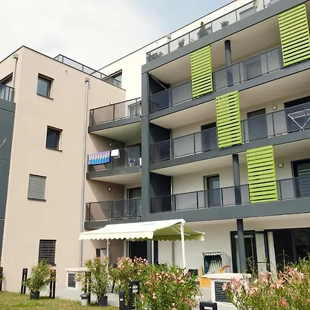 Adagio Bale Mulhouse Aeroport アパート